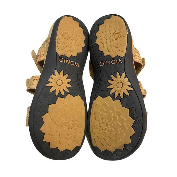 Vionic Amber Gold Cork Sandal- size 8 - Picture 6 of 8